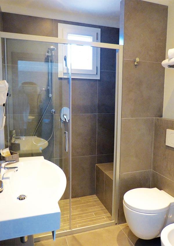 Hotel D'Annunzio Cattolica Esterno foto