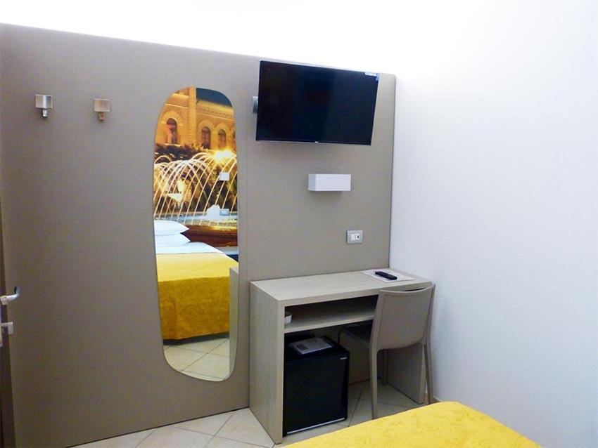 Hotel D'Annunzio Cattolica Esterno foto