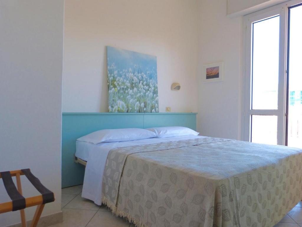 Hotel D'Annunzio Cattolica Esterno foto